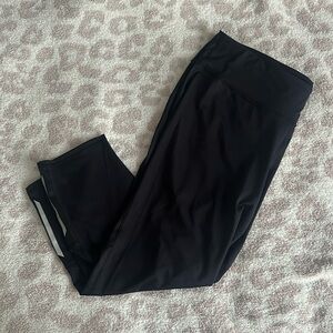 Old Navy Active Go-Dry Leggings